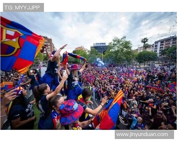 欧美足球明星对抗赛精彩纷呈球迷狂欢共庆足球盛宴