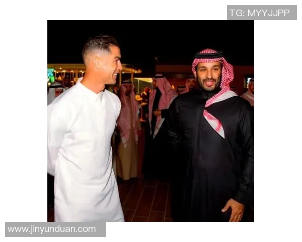 沙特足球明星盘点：他们在绿茵场上的辉煌成就与影响力