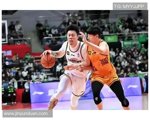 CBA同曦男篮迎战天津队全力争胜展现团队实力与战术配合 CBA同曦男篮迎战天津队全力争胜展现团队实力与战术配合