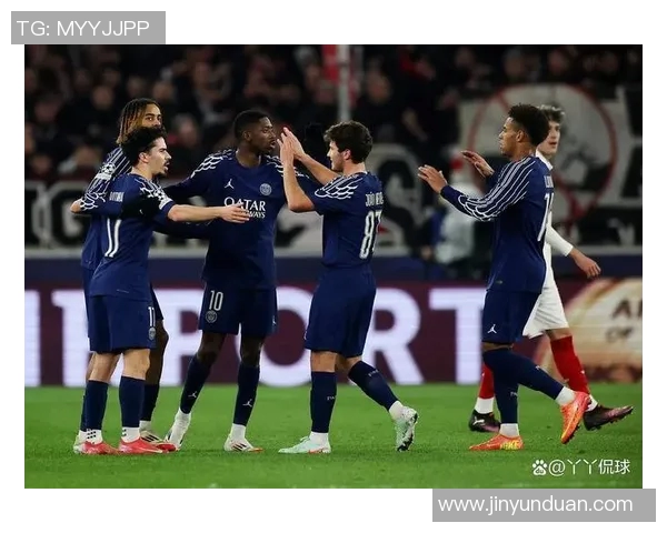 热刺与莱比锡激战正酣谁将赢得这场欧冠巅峰对决